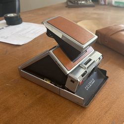 Polaroid SX-70 Camera