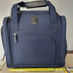 Luggage, Cabin Travel Bag, Brand Name "it", color  Blue .