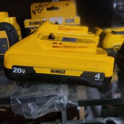 DEWALT 20V BATTERY 4.0 AH $75