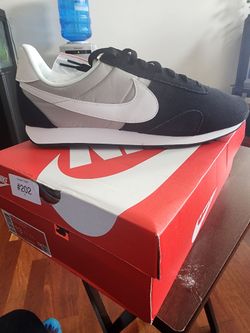 NIKE PRE MONTREAL SNEAKERS SZ 13