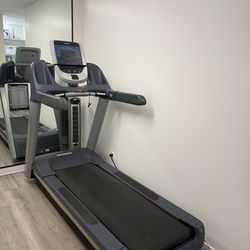 Precor TRM 885 / 833 / 811 commercial treadmill