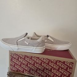 Vans Asher Deluxe Comfort Slip ons  Womens size 6 
