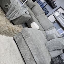 ✨️ Sectionals, 2pc Sofas ✨️ Furniture Queen Bedrooms, Dining Avail