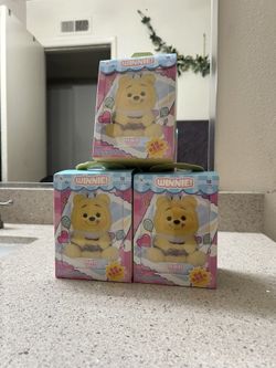 Winnie The Pooh Miniso Blind box