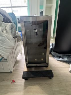 wine cooler 15 x 33 under counter