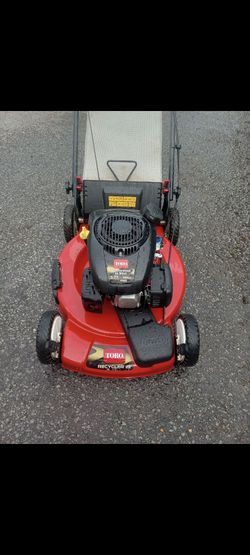 Toro self propelled mower 22inch