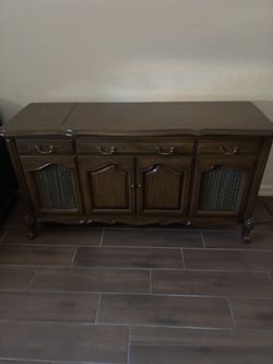 Record Player/Speaker Cabinet