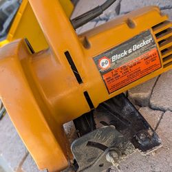 Vintage black & decker circular saw made in USA 70s 80s orange retro power saw