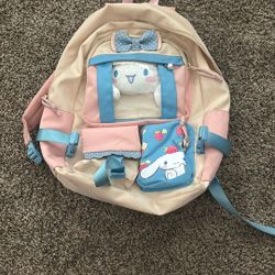 Cinnamon Roll Back Pack