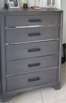 5 Drawer Dresser