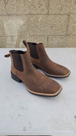 Size 8.5 D Ariat Work Boots Soft Toe