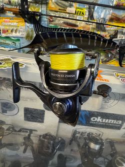 Daiwa Procyon 2500 spinning fishing reel ready to fish