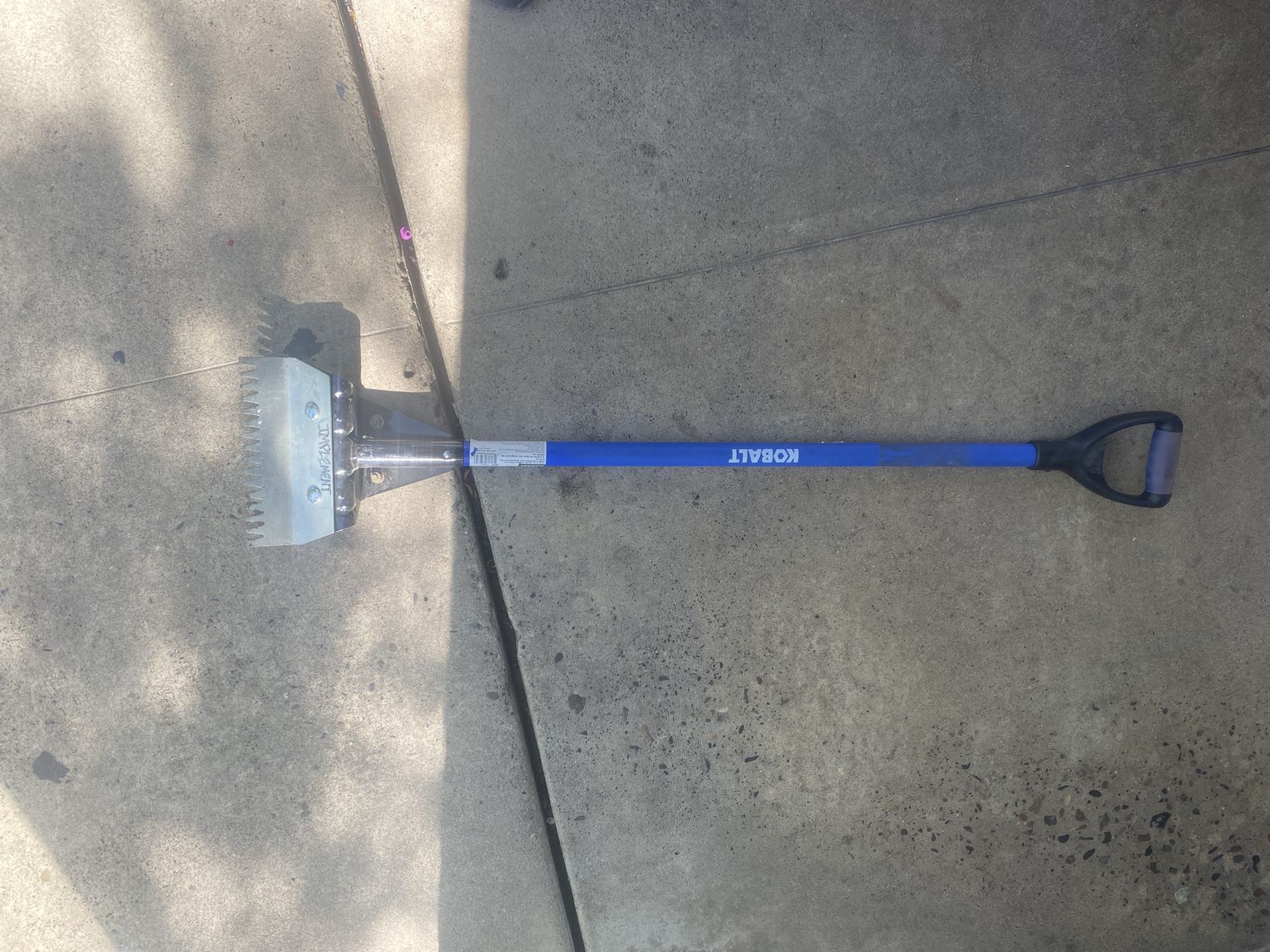 Kobalt Roof Shingle Remover 