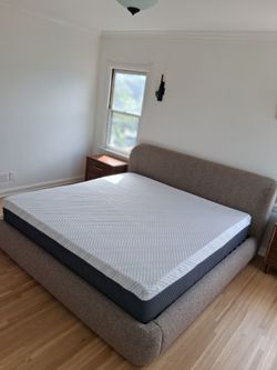 Cal King Size Mattress Pillow Top New