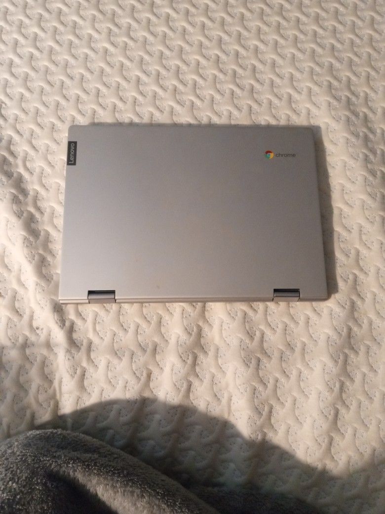 Lenovo Chromebook Silver