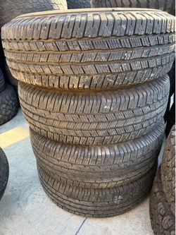 LT 245/75r17 Michelin tires en excelentes condiciones de vida las 4
