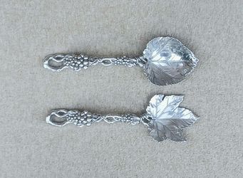 Vintage Arthur Court Grape Solid Serving Set