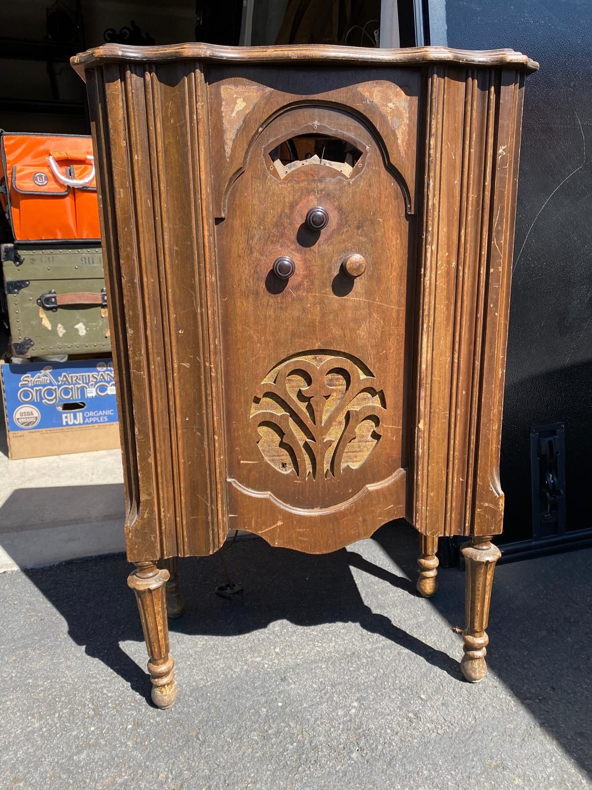 Antique Furniture Radio 1920s 