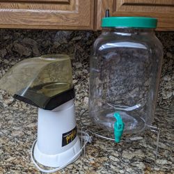 Party Movie Night - Popcorn Maker And Drink Dispenser 