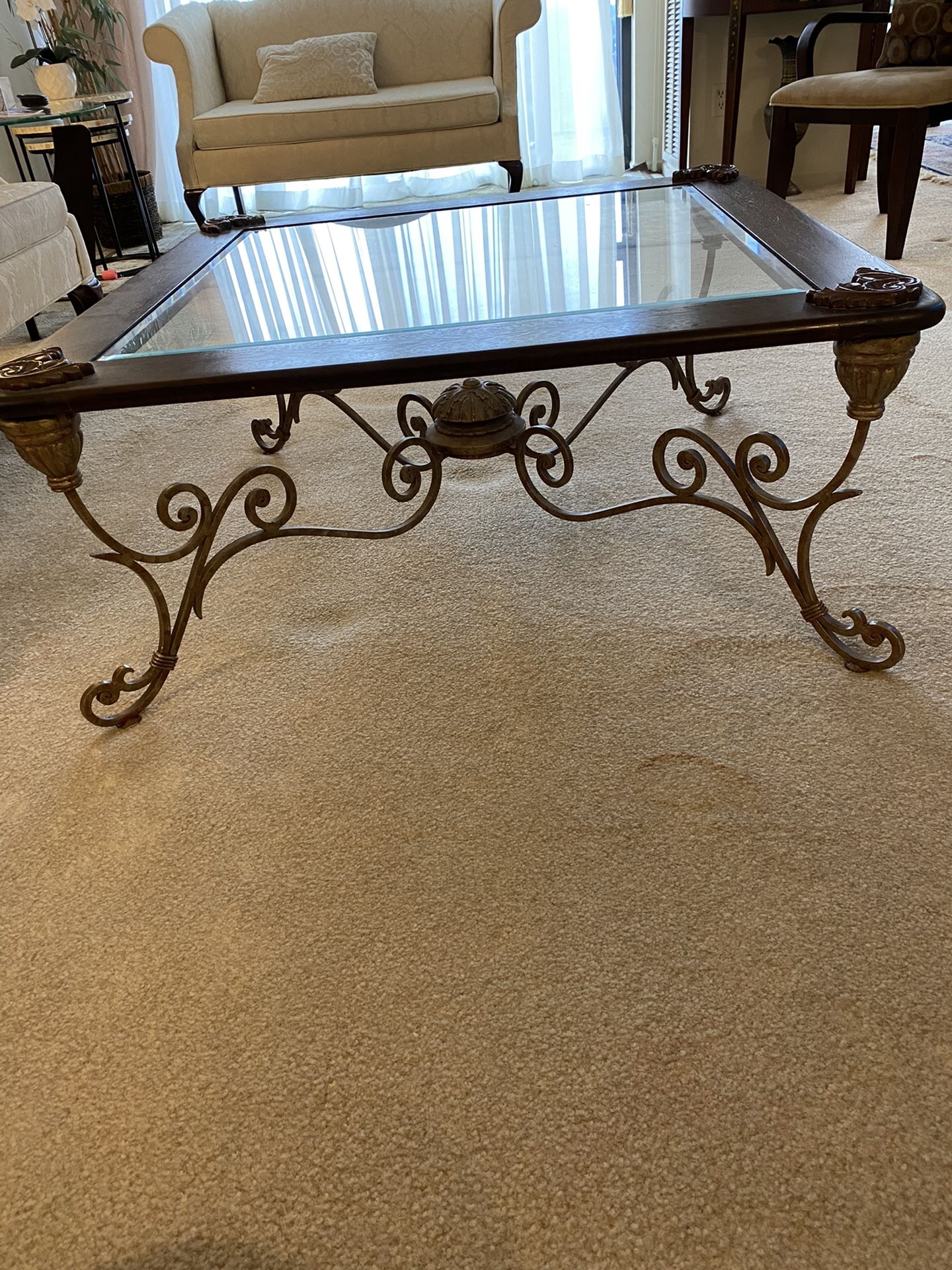 Big Fancy coffee table 37*37 Inches