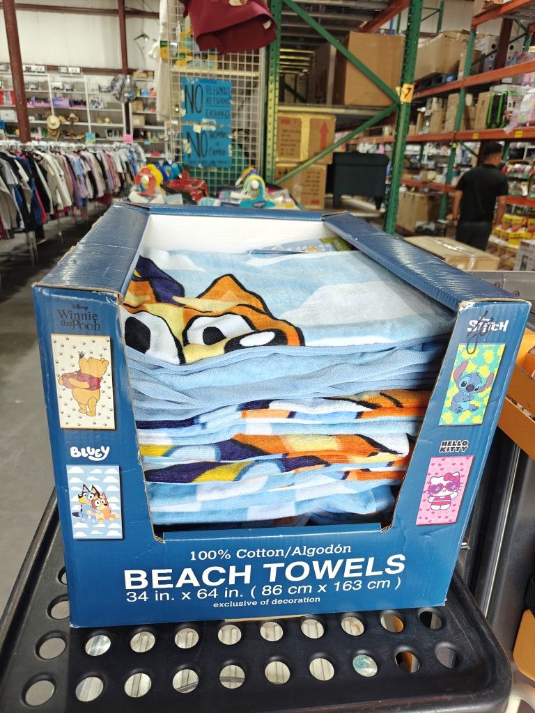 Bluey Licensed Character Kids Huge Beach Towels, 36" x 64"