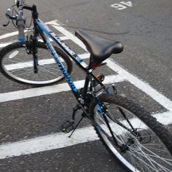 Mountain Bike Like New