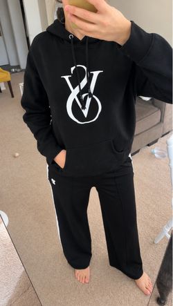 Victoria Secret hoodie (medium size)