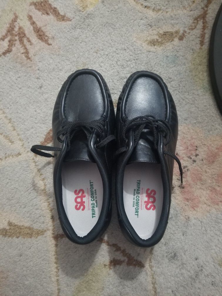 SAS shoes size 8ww