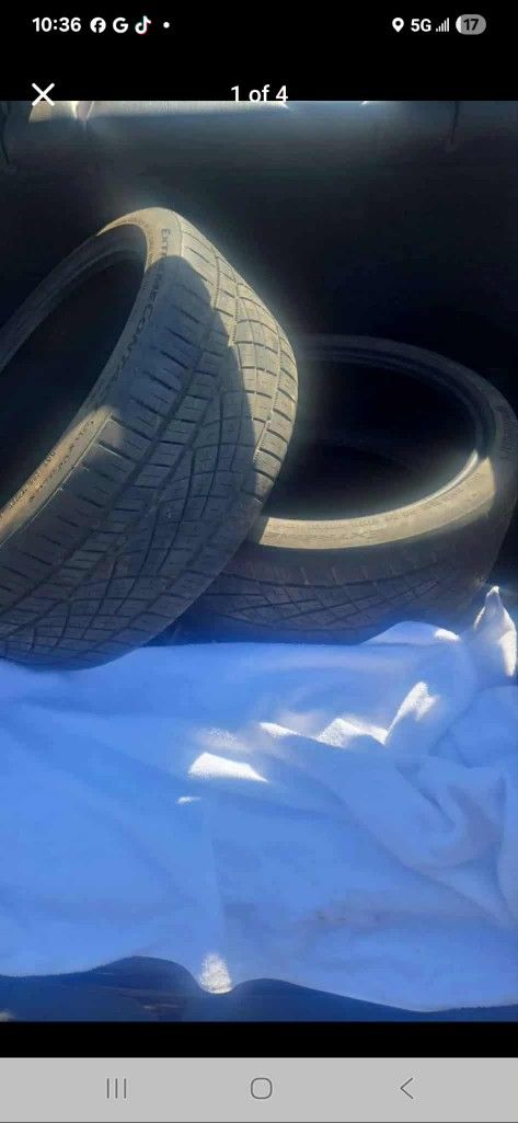 Two Continental 235/36 ZR 19 91Y Tires