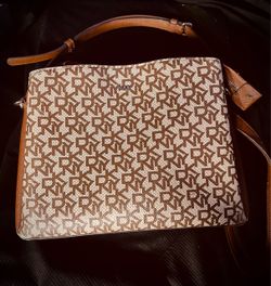 DKNY PURSE