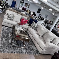 Living room furniture/sofas/sectionals/same-day delivery /no credit needed