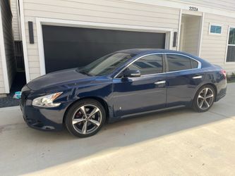 2010 Nissan Maxima