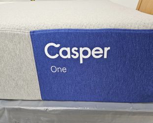 LIKE NEW! Casper One Queen Mattress - Delivery Available