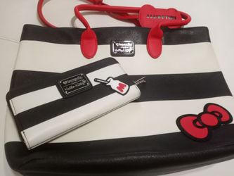 Hello kitty loungefly bag and Kate spade purse both with wallet make an offer pick up in cypress