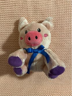 plush pig