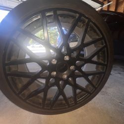 Tsw Rims 19 Inch 5by120 Bolt Pattern 2 Tires Are Brand New And The Fronts Are A Little Worn
