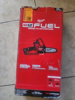 Milwaukee
M12 FUEL 12V Lithium-Ion Brushless Battery 6 in. HATCHET Pruning Saw Kit with 4.0 Ah Battery and Charger