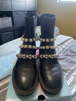 Zara Boots 6