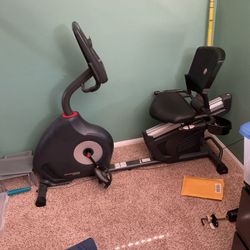 Schwinn 270 Recumbent Workout Bike