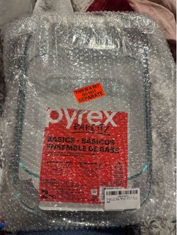 Pyrex basics-set of 2 dishes