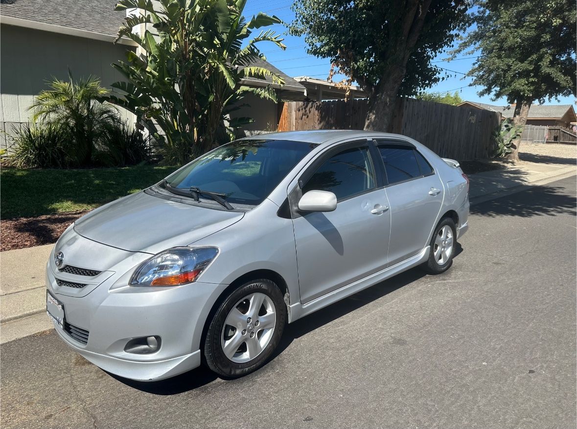 2008 Toyota Yaris