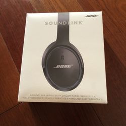 Bose Soundlink Around-Ear Wireless Headphones II - Black