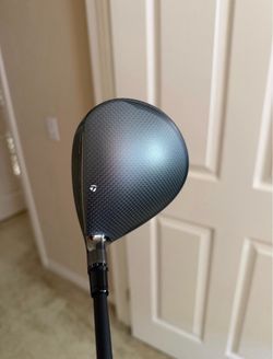 Taylor made QI35 15 degree 3 wood w stiff shaft (price is firm just because how new it is and never really hit it)