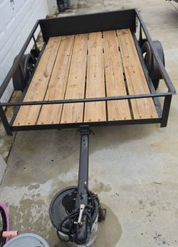 Tilt trailer