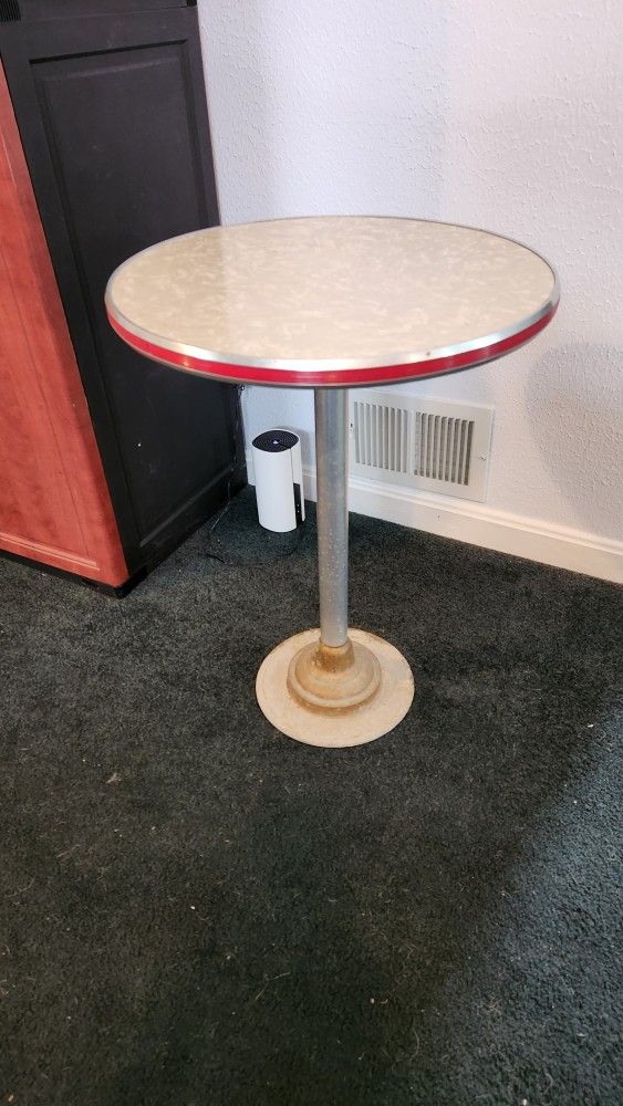 Barbershop Or Cigar Table
