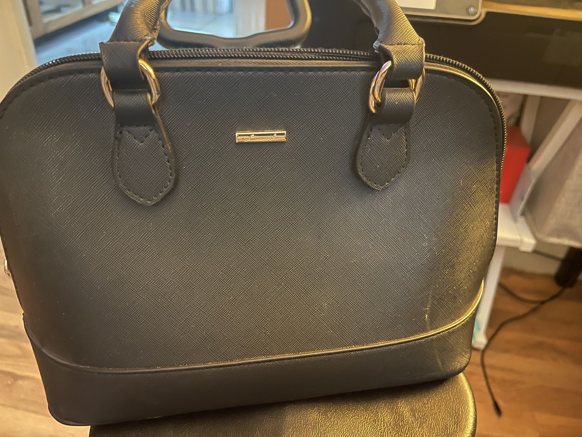 Lovevook Dome Satchell