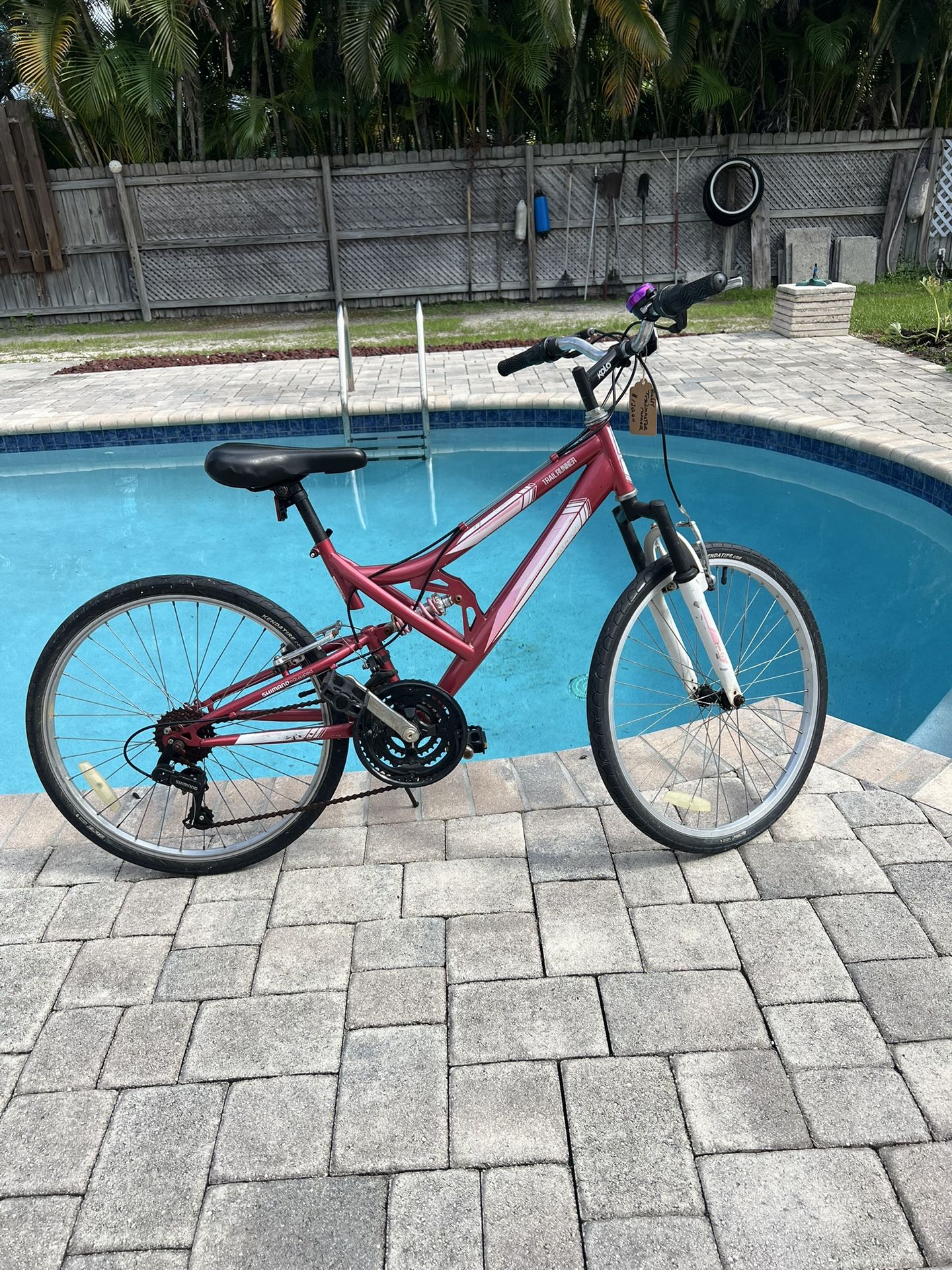 HUFFY TRAILRUNNER 24” 21 Speeds