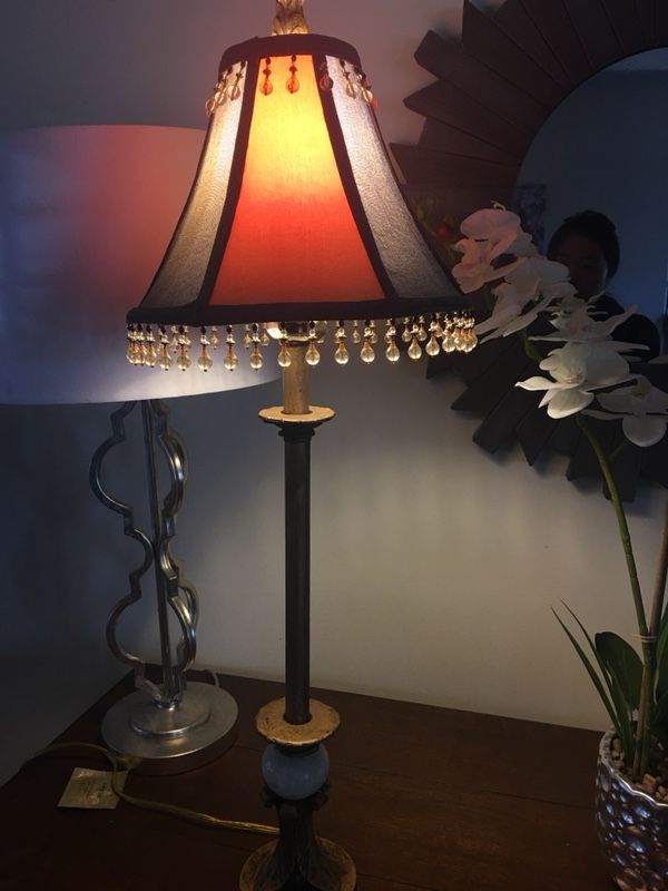 Accent table lamp