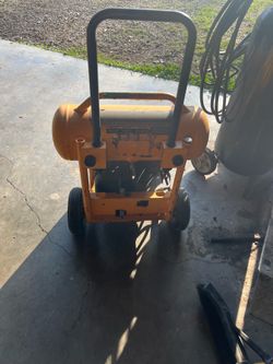 Air compressor