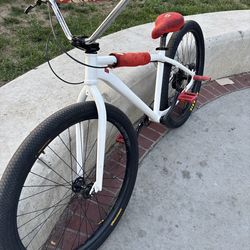 Bomma thrust TRADES ONLY